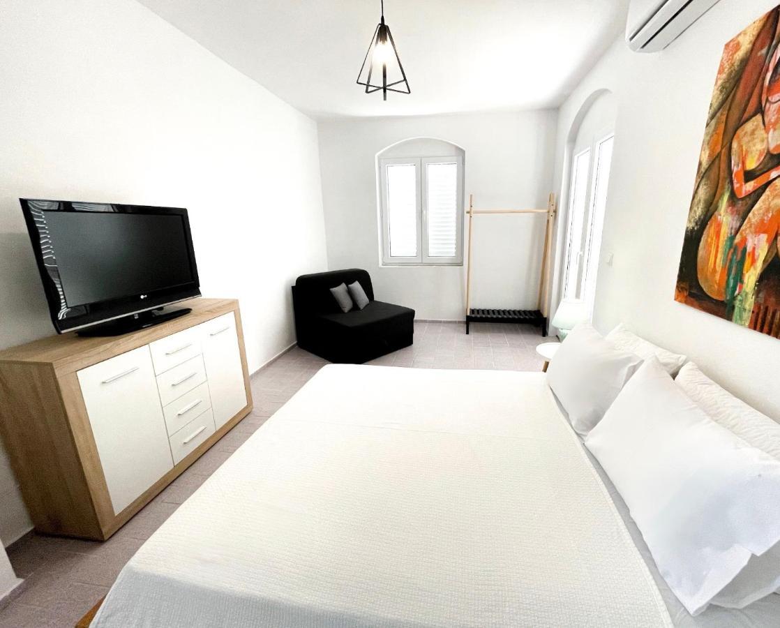 Sea View Apartment Amaro Korčula Esterno foto