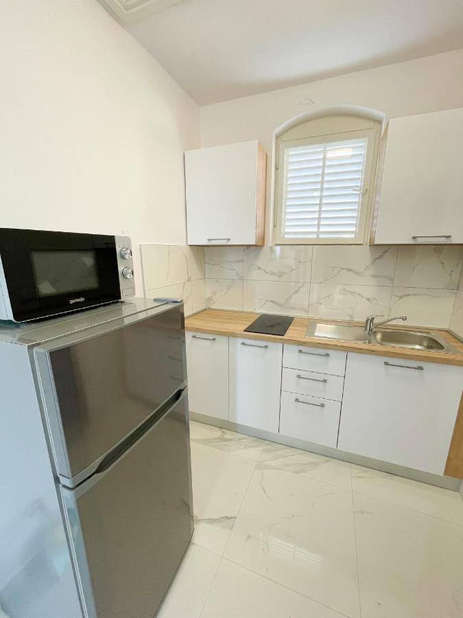 Sea View Apartment Amaro Korčula Esterno foto